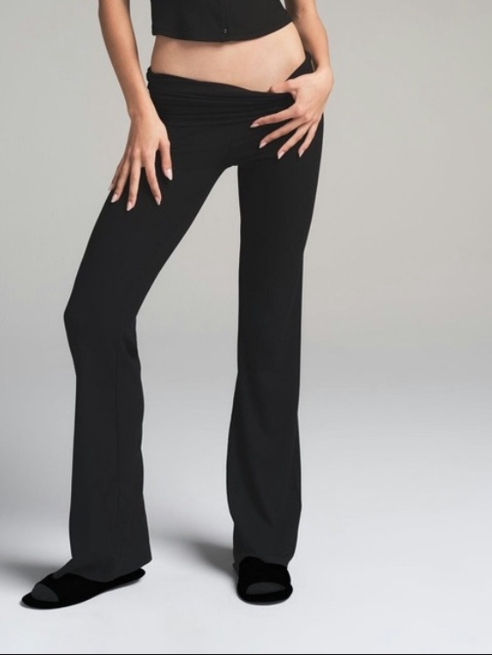 🖤SKIMS SOFT LOUNGE FOLD OVER PANTS IN ONYX S M